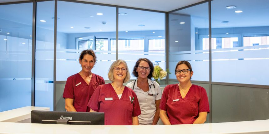 Dr. Anne-Katrin Reschke und Team